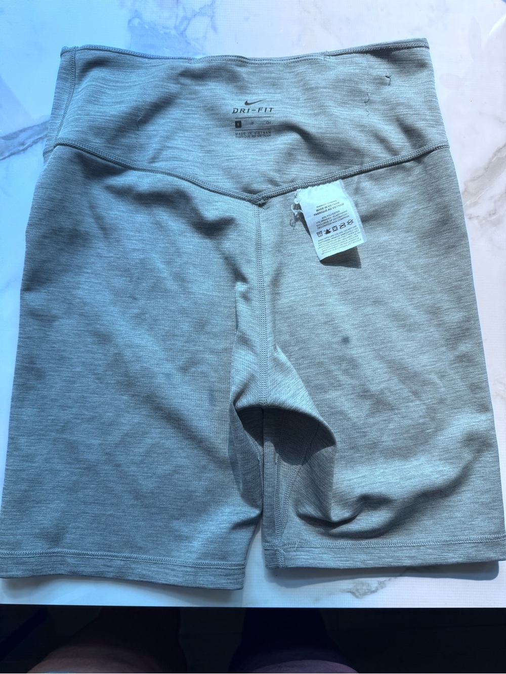 Nike Dri-FIT High-Waist Athletic Bike Shorts — Light Gray